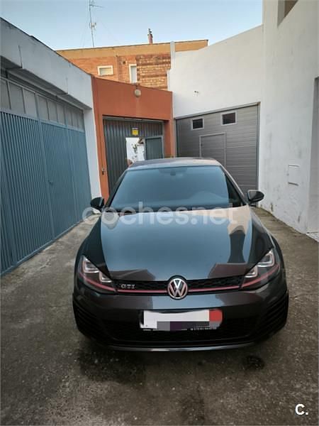 Negro Usado 2016 VW Golf VII GTI Berlina | 17.500 € (Buen precio) - Imagen 1/4