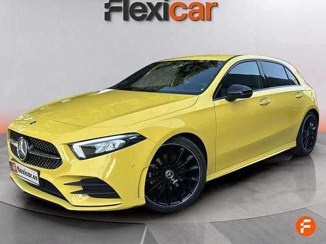 Usado Mercedes A200 150 CV (110 kW) 2019 Amarillo Berlina