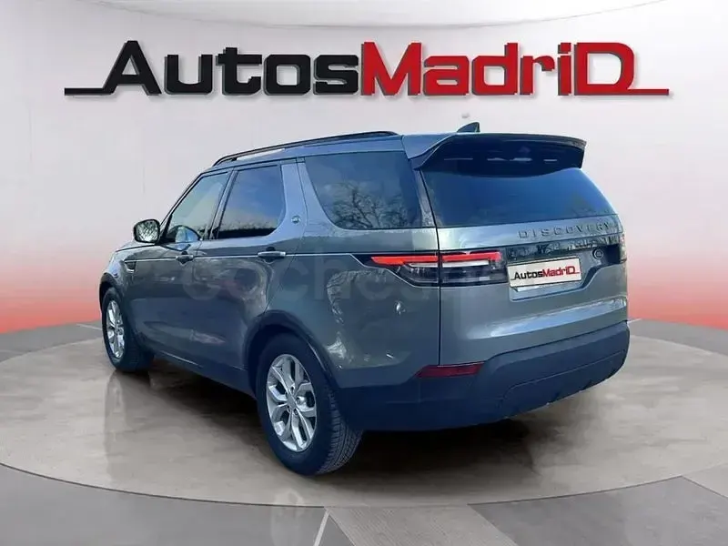 Usado Land Rover Discovery 5 SE 180 CV (132 kW) 2017 Gris / plata SUV