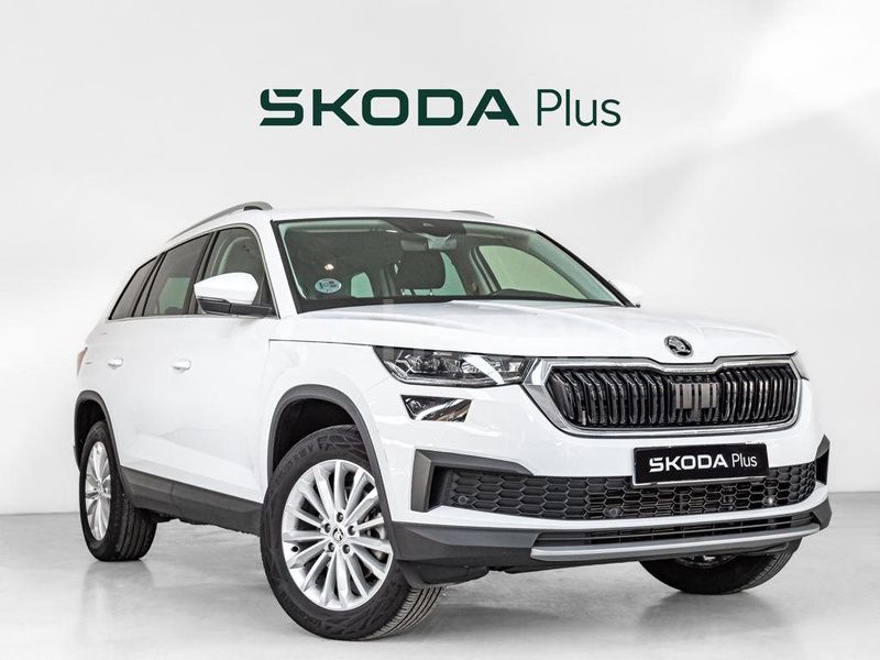 Blanco Usado 2024 Skoda Kodiaq Ambition SUV | 31.900 € (Buen precio) - Imagen 1/4