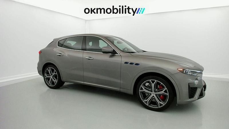 Usado Maserati Levante GT 330 CV (242 kW) 2022 Grigio SUV