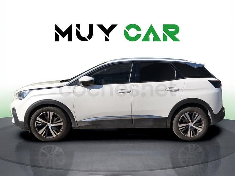 Usado Peugeot 3008 Allure 131 CV (96 kW) 2019 Blanco SUV