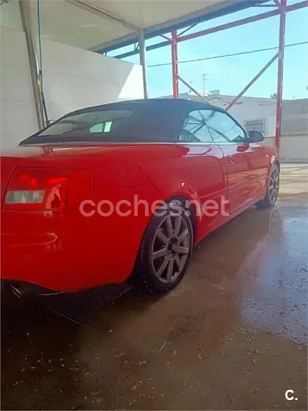Usado Audi A4 Cabriolet 163 CV (119 kW) 2005 Rojo Descapotable