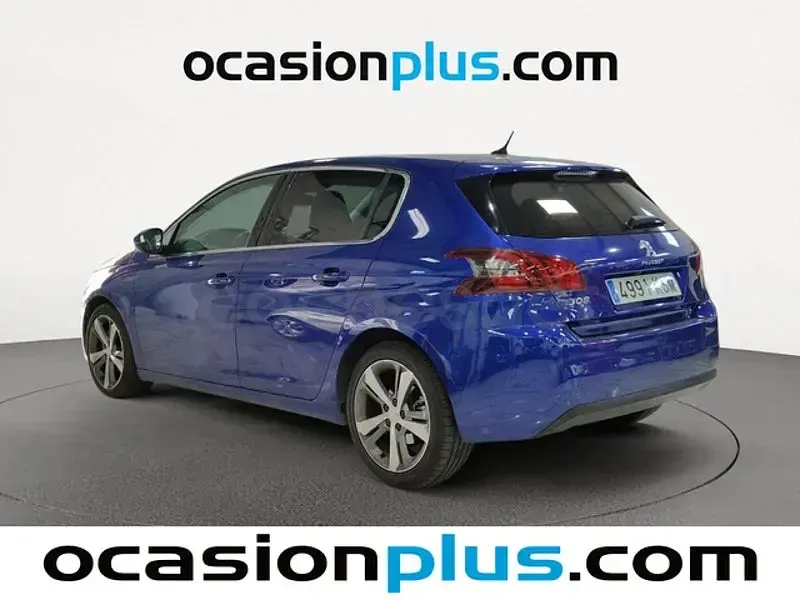 Usado Peugeot 308 Allure 120 CV (88 kW) 2018 Azul Berlina
