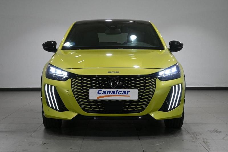 Usado Peugeot 208 GT 145 CV (106 kW) 2025 Verde Utilitario