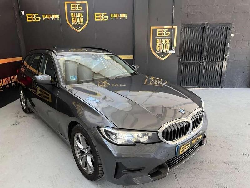 Usado BMW 320 Sport Line 190 CV (139 kW) 2020 Gris Familiar