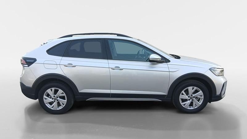 Usado VW Taigo Life 110 CV (80 kW) 2024 Gris / plata SUV