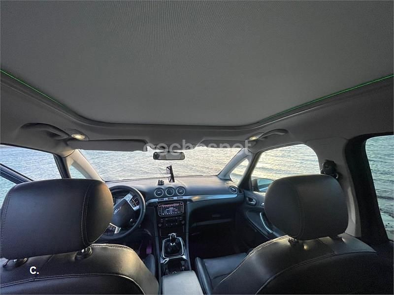 Usado Ford S-MAX Trend 140 CV (102 kW) 2011 Azul Monovolumen