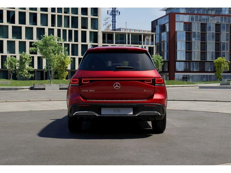 Usado Mercedes EQB350 214 kW (292 CV) 2024 Rojo SUV