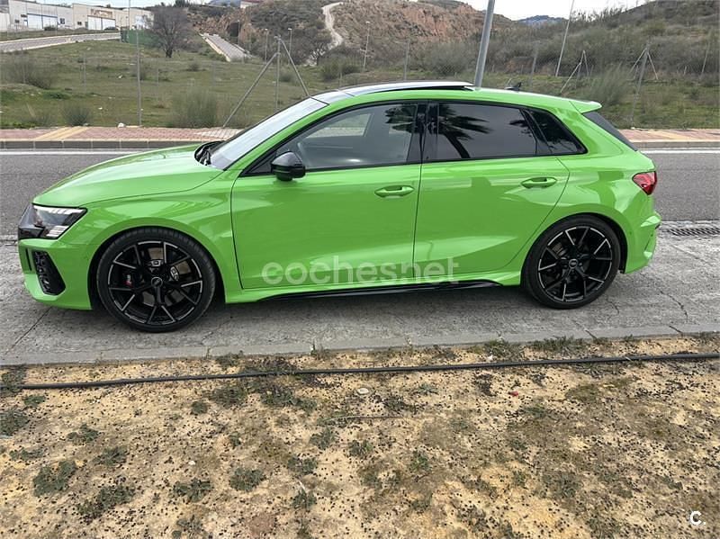 Verde Usado 2022 Audi RS3 Berlina | 53.900 € (Buen precio) - Imagen 1/4