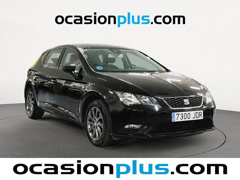 Usado Seat Leon I-Tech 110 CV (80 kW) 2015 Negro Utilitario