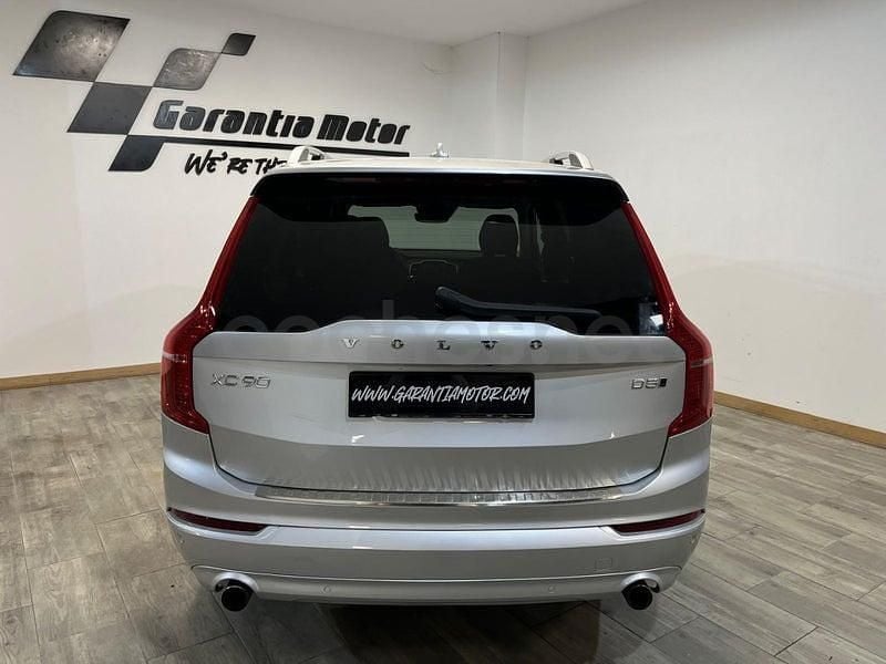 Usado Volvo XC90 Momentum 235 CV (172 kW) 2018 Gris / plata SUV
