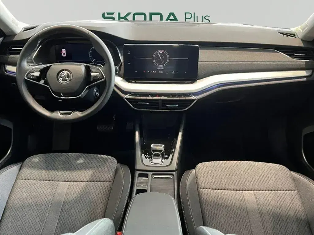 Usado Skoda Octavia Ambition 150 CV (110 kW) 2022 Gris Berlina