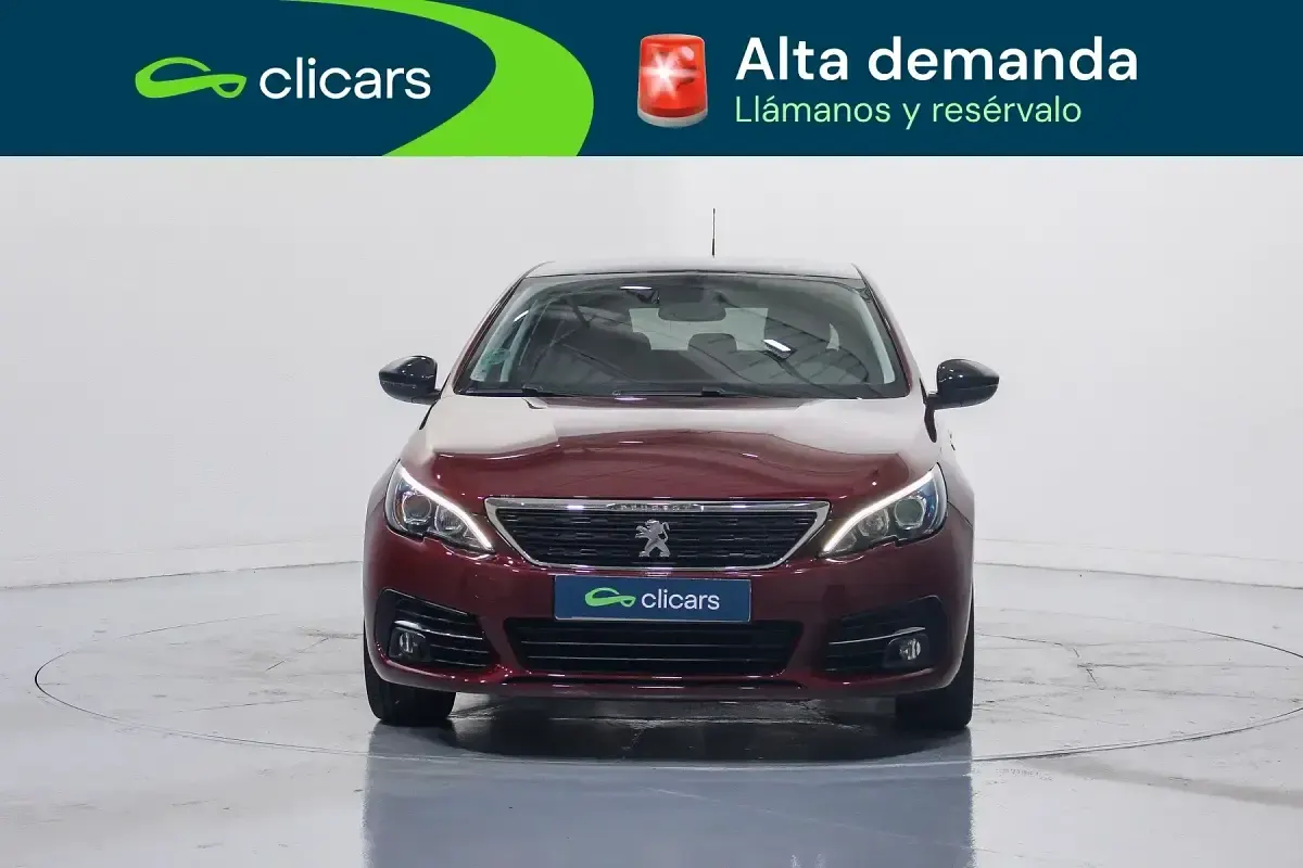 Usado Peugeot 308 Style 130 CV (95 kW) 2018 Rojo Berlina