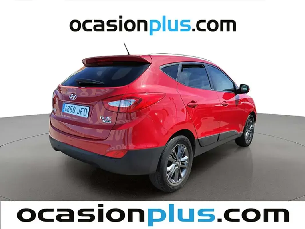 Usado Hyundai ix35 136 CV (100 kW) 2015 Rojo SUV