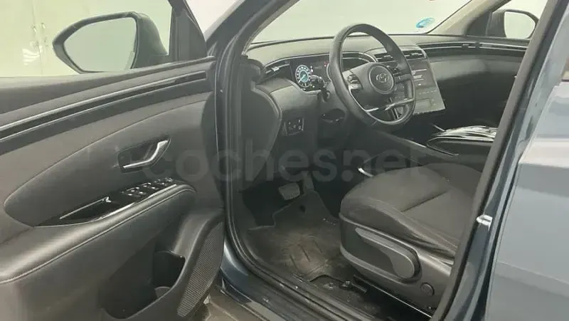 Usado Hyundai Tucson 150 CV (110 kW) 2021 Gris / plata SUV
