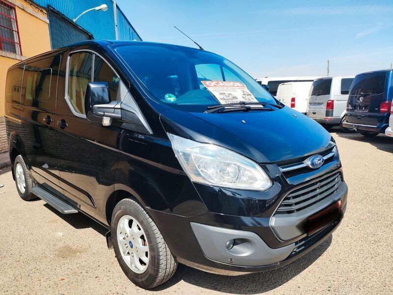 Usado Ford Transit Custom Trend 125 CV (91 kW) 2014 Negro Familiar