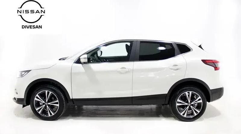 Usado Nissan Qashqai N-Connecta 140 CV (102 kW) 2019 Blanco perlado SUV