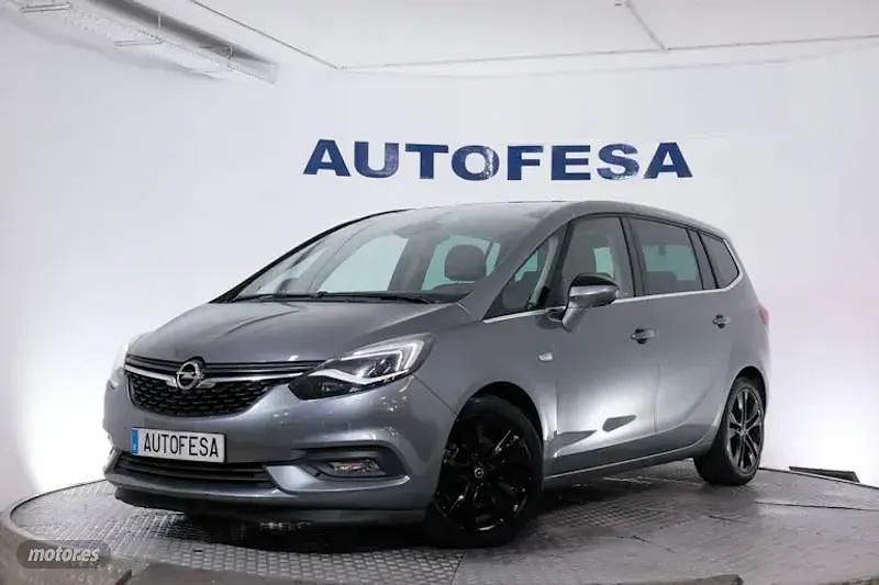 Usado Opel Zafira Excellence 200 CV (147 kW) 2017 Gris Monovolumen