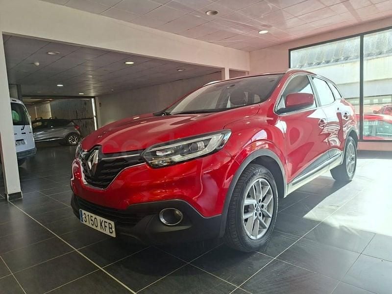 Usado Renault Kadjar Zen 110 CV (80 kW) 2017 Rojo SUV