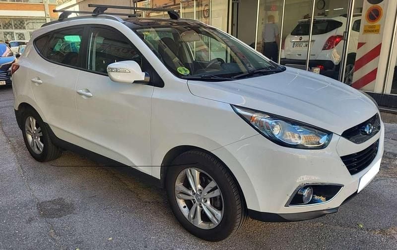 Blanco Usado 2013 Hyundai ix35 GLS SUV | 6300 € (Precio justo) - Imagen 1/4