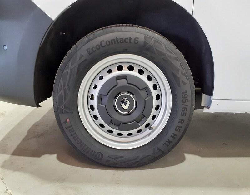 Usado Renault Kangoo 88 kW (120 CV) 2023 Blanco Monovolumen