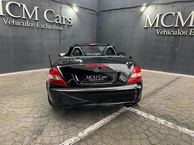 Usado Mercedes SLK200 163 CV (119 kW) 2006 Negro Descapotable