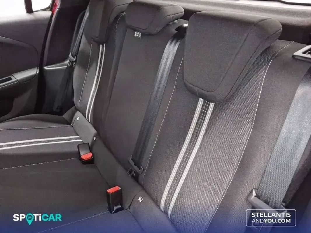 Usado Opel Corsa 101 CV (74 kW) 2025 Rojo Utilitario