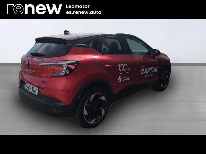 Usado Renault Captur Techno 160 CV (117 kW) 2025 Rojo SUV
