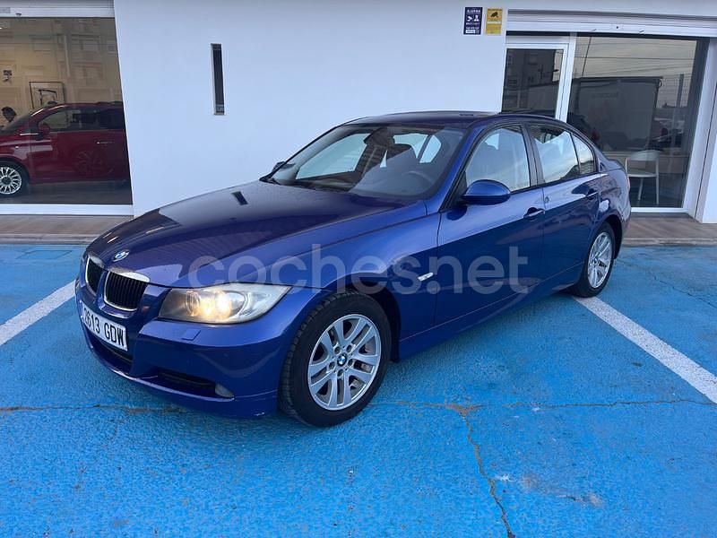 Azul Usado 2008 BMW 318 Comfort Edition Berlina | 8490 € (Precio justo) - Imagen 1/4