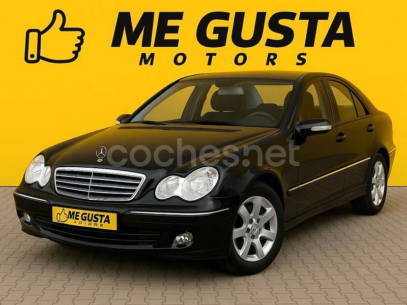 Negro Usado 2006 Mercedes C280 Elegance Berlina | 7990 € - Imagen 1/4