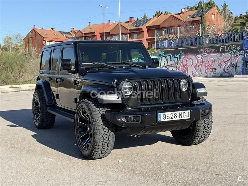 Usado Jeep Wrangler Unlimited Sahara 270 CV (198 kW) 2019 Negro SUV
