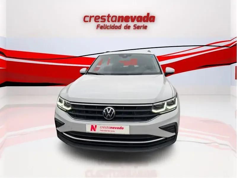 Usado VW Tiguan Life 150 CV (110 kW) 2023 SUV