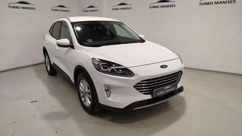 Usado Ford Kuga Titanium 120 CV (88 kW) 2023 Blanco SUV