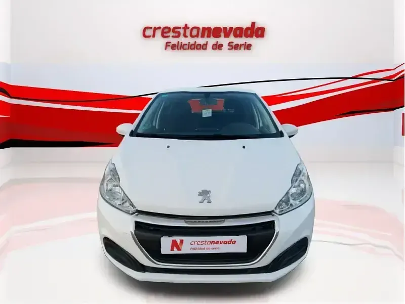 Begagnad Peugeot 208 102 HK (75 kW) 2019 Vit Halvkombi