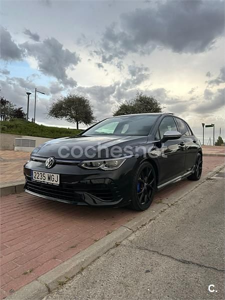 Negro Usado 2022 VW Golf VIII R Berlina | 39.000 € (Super precio) - Imagen 1/4