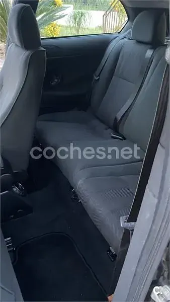 Usado Alfa Romeo 147 Distinctive 105 CV (77 kW) 2003 Negro Utilitario