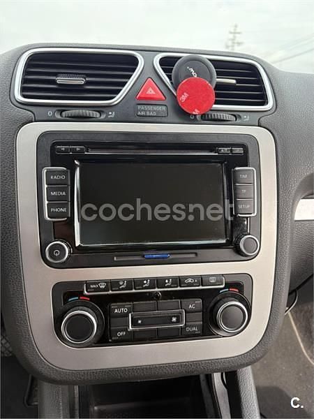 Usado VW Scirocco 122 CV (89 kW) 2011 Blanco Coupe