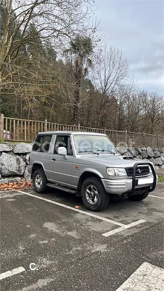 Usado Galloper Exceed 105 CV (77 kW) 2000 Gris / plata SUV