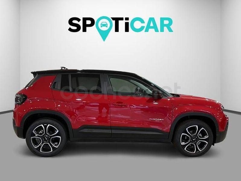Usado Jeep Avenger Summit 100 CV (73 kW) 2024 Rojo SUV
