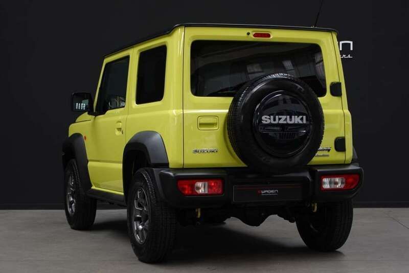 Usado Suzuki Jimny 102 CV (75 kW) 2020 Amarillo SUV