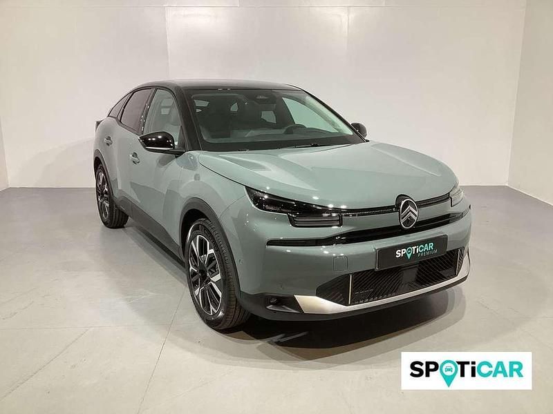 Verde Nuevo 2025 Citroën e-C4 Berlina | 28.500 € (Precio justo) - Imagen 1/4