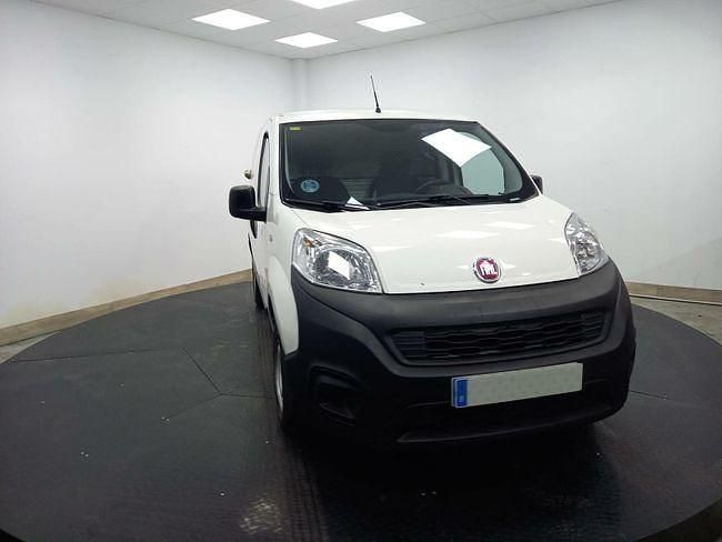 Usado Fiat Fiorino 80 CV (58 kW) 2018 Blanco Monovolumen