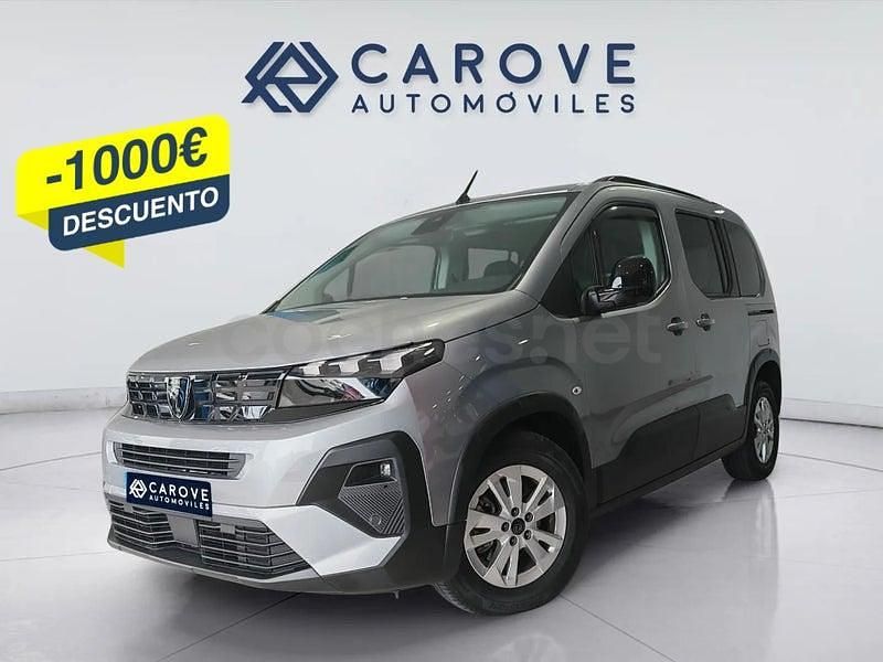 Usado Peugeot Rifter Allure 100 CV (73 kW) 2024 Gris / plata Monovolumen
