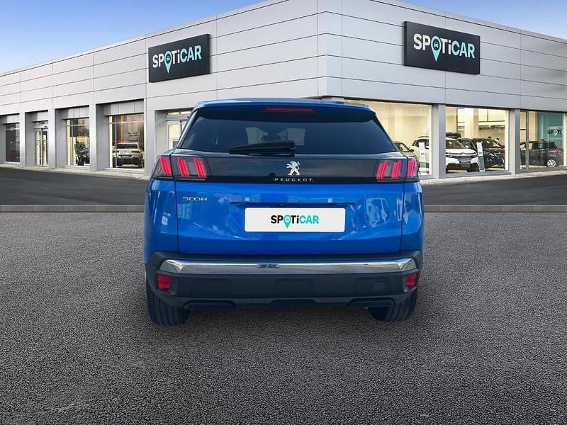 Usado Peugeot 3008 Allure 130 CV (95 kW) 2022 Azul SUV