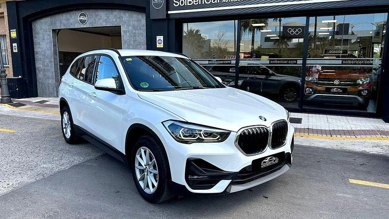 Blanco Usado 2021 BMW 116 Utilitario | 27.900 € - Imagen 1/4