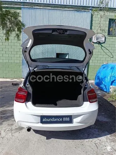 Usado BMW 116 Comfort Edition 136 CV (100 kW) 2012 Blanco Utilitario