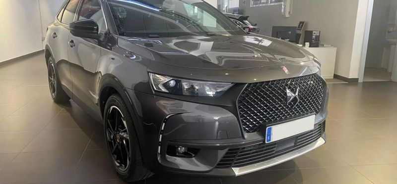 Evl pintura gris platinium Usado 2018 DS Automobiles DS7 Crossback Performance SUV | 23.940 € - Imagen 1/4