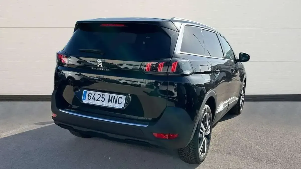 Occasion Peugeot 5008 Allure 131 PK (96 kW) 2024 Zwart SUV