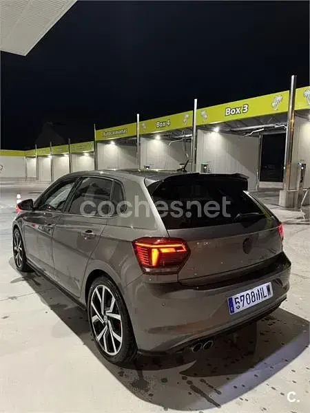 Usado VW Polo GTI 200 CV (147 kW) 2020 Gris / plata Utilitario